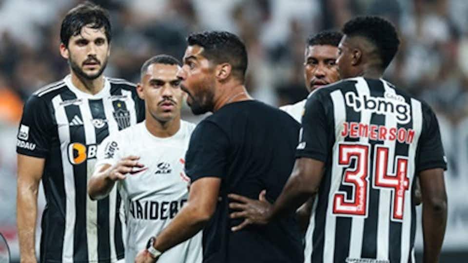 BRAZIL: “Why can’t they have dialogue?” – António Oliveira sees red as Portuguese coaches make mixed start in Brasileirão