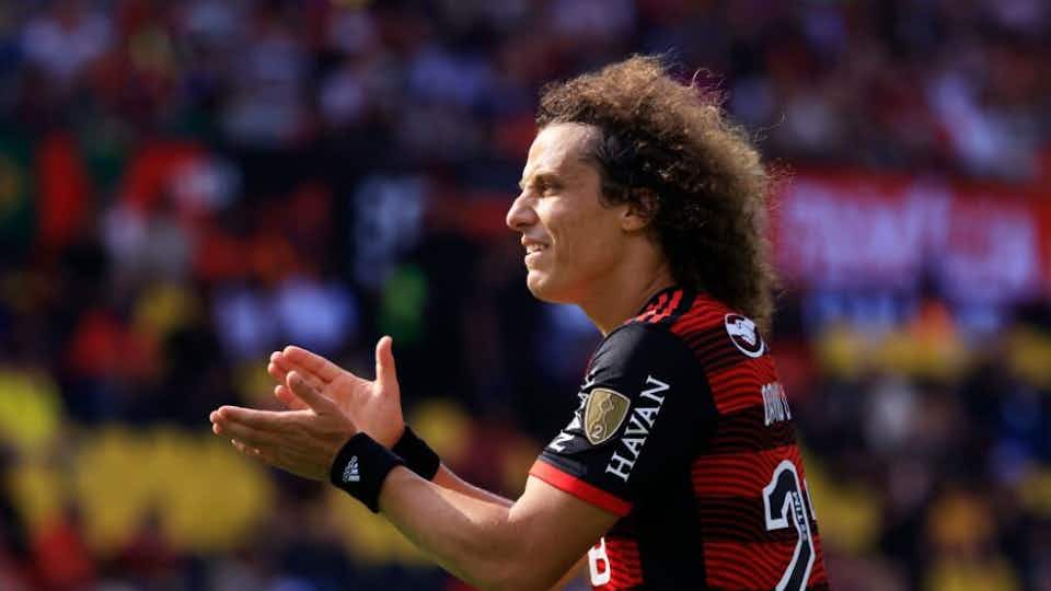 David Luiz signs new contract with Flamengo