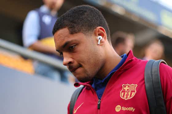 Article image:Barcelona striker signing could leave on loan amidst registration struggles – report