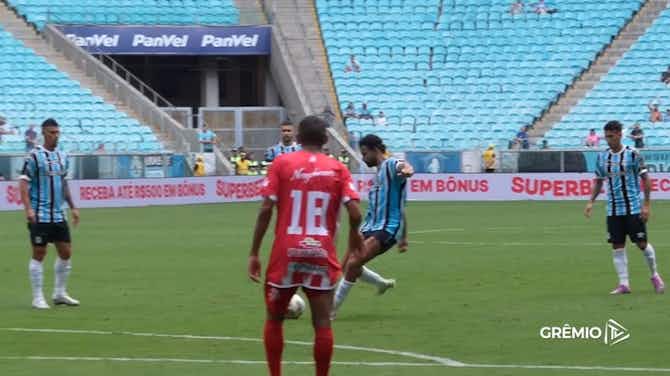 Pratinjau gambar untuk Gol Perdana Sensasional Diego Costa Bersama Grêmio