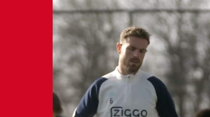 Imagem de visualização para Henderson faz primeira atividade com o elenco do Ajax