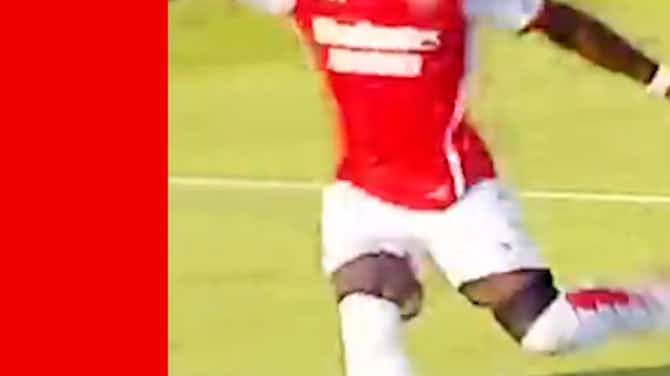 Imagen de vista previa para El gol de Saka en su primer partido de pretemporada con el Arsenal