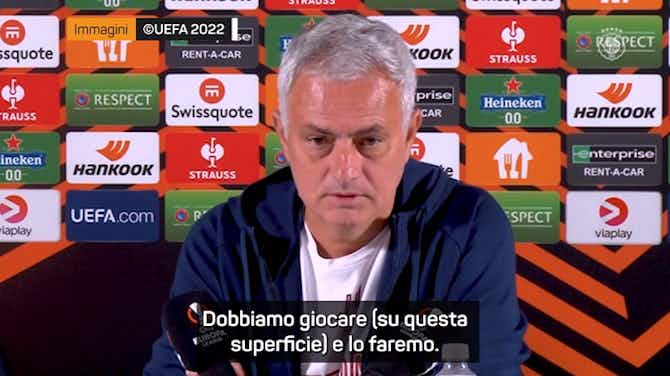 Anteprima immagine per Mourinho contro il sintetico: "È un altro sport non è calcio" 
