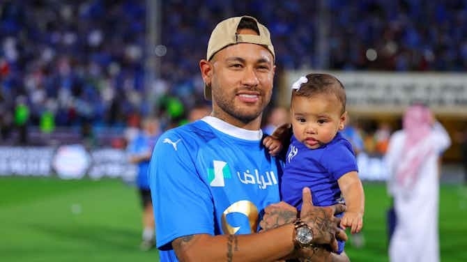 Imagem de visualização para Neymar comemora título do Al-Hilal e filha pé quente: 'Papai campeão' 🏆