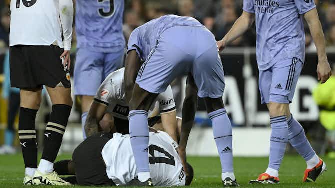 Preview image for Valencia receive positive Mouctar Diakhaby injury update