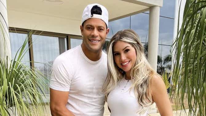 Preview image for The bizarre saga of how Brazilian footballer Hulk married his niece