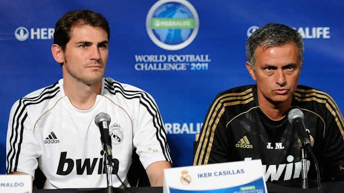 Preview image for Better with one arm - Julio Cesar reveals Mourinho's Casillas jibe