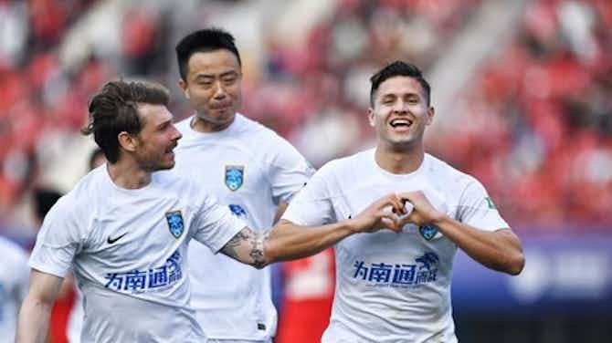 Imagen de vista previa para Jesús Godínez se estrena como goleador en la Superliga China