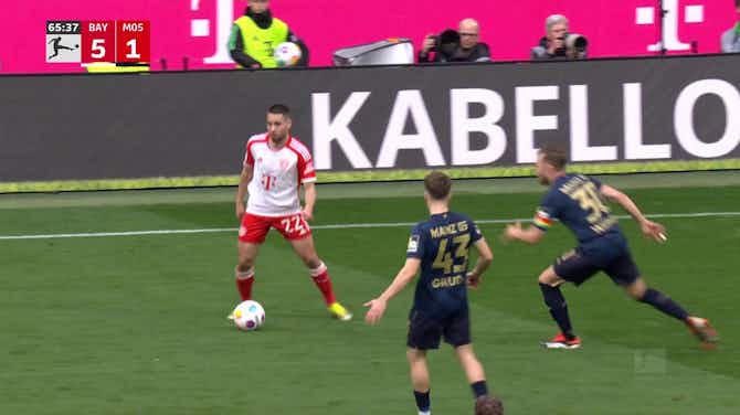 Imagem de visualização para Gnabry faz golaço de calcanhar no ar em goleada do Bayern; confira o lance