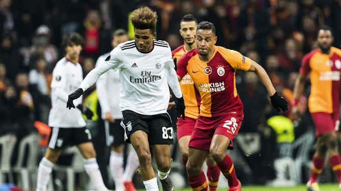Image d'aperçu pour Mercato – SL Benfica : Galatasaray déclare avoir débuté les négociations pour Gedson Fernandes