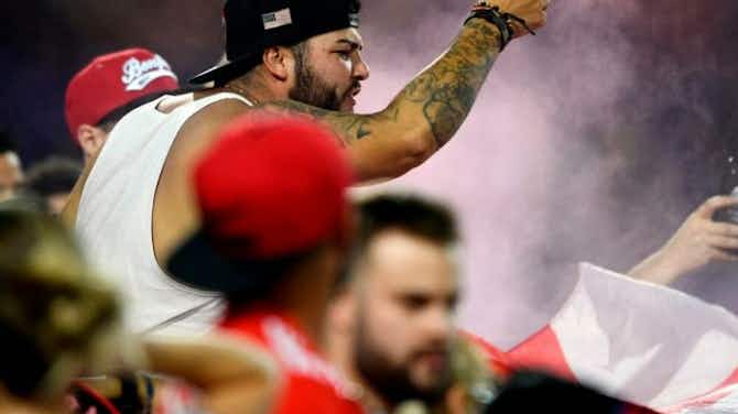 Image d'aperçu pour 📸Les fans de Benfica enragent contre Pizzi et le coach 😡