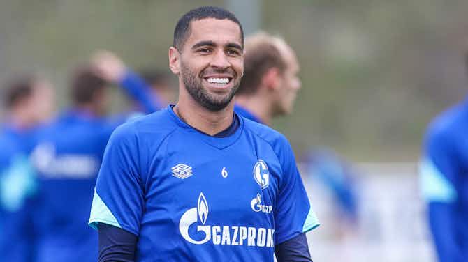 Vorschaubild für Schalke bestätigt: Großverdiener Mascarell verlässt die Königsblauen