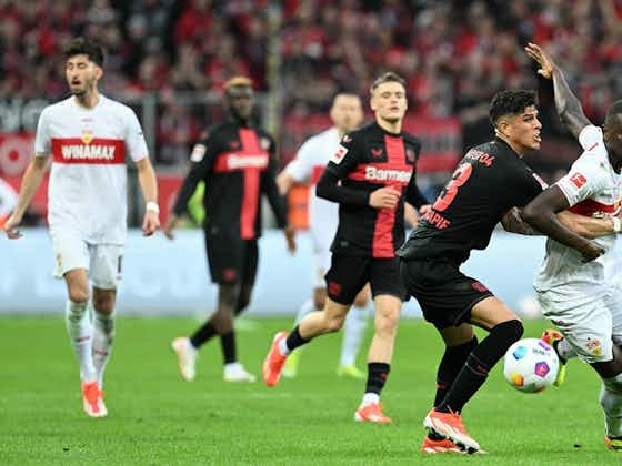 Artikelbild:Piero Hincapié aporta asistencia clave para que Bayer Leverkusen salve el invicto en el final al igualar ante Stuttgart