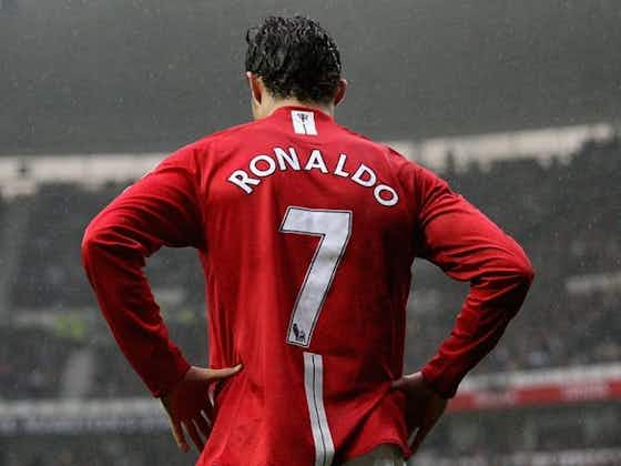 Cristiano Ronaldo a Manchester United utilizó nueva camiseta por
