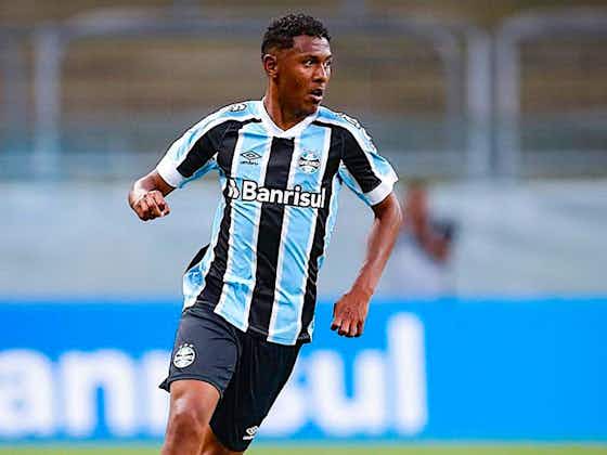 Article image:TMW: Milan and Roma interested in signing teenage defender from Gremio