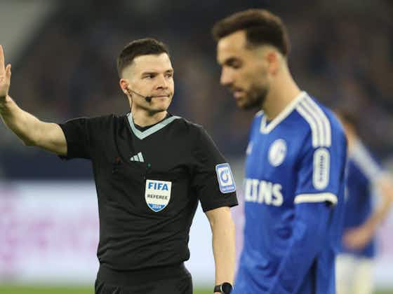 Artikelbild:Kein Elfmeter für Schalke gegen Düsseldorf: So äußert sich Schiedsrichter Osmers