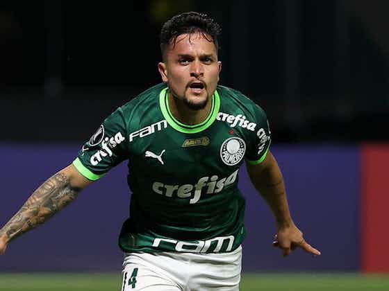 Imagem do artigo:Por que Artur, praticamente vendido, segue como jogador do Palmeiras?