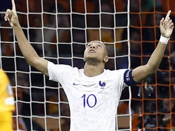 Imagen del artículo:Kylian Mbappé explica por qué miró hacia el cielo en las celebraciones de sus goles vs. Países Bajos