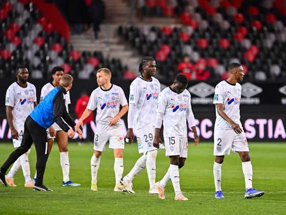 Image de l'article :Limité, l’Amiens SC se fait encore punir