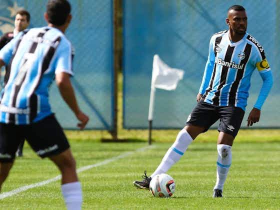 Imagem do artigo:Após se recuperar de lesão, Léo Gomes tem futuro encaminhado pelo Grêmio