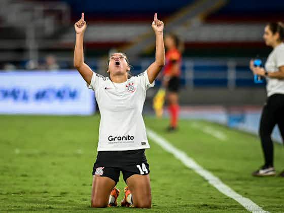 Imagem do artigo:Autora do gol do título da Libertadores, Millene relembra trajetória, e Tamires destaca trabalho do Corinthians