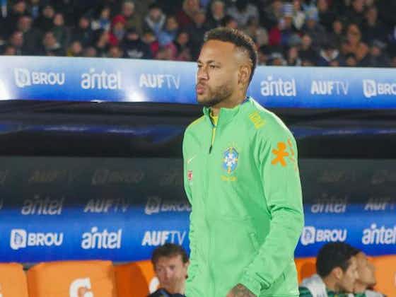 Image de l'article :Les images folles de Neymar, accueilli en rockstar à Santos
