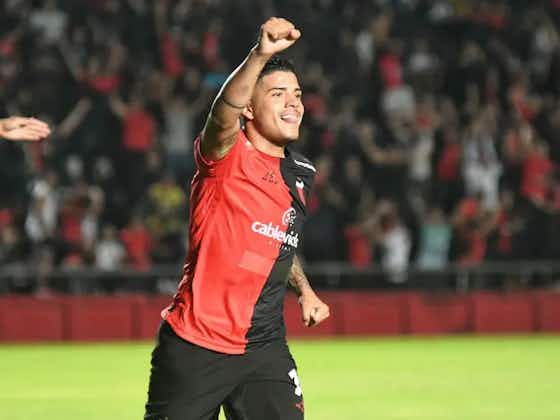 Imagen del artículo:El palito de Alexis Sabella a San Lorenzo luego de su primer gol en Colón