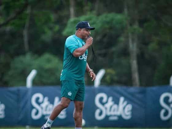 Imagem do artigo:Roger Machado desaprova uso de gramado sintético e compara com altitude, após derrota para o Botafogo
