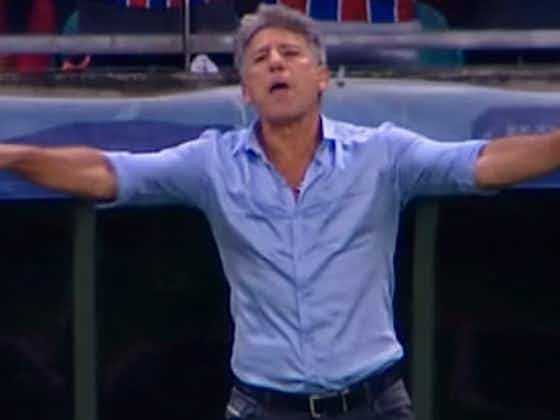Imagem do artigo:Renato se revolta com arbitragem e abandona jogo do Grêmio com os reservas em derrota para o Bahia