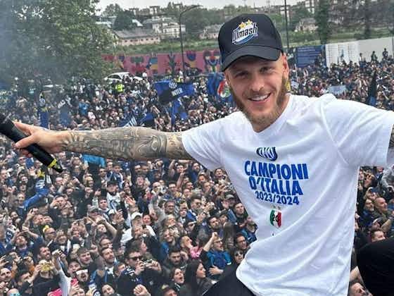 Imagem do artigo:Festa scudetto Inter, Dimarco lancia il coro per Simone Inzaghi – VIDEO