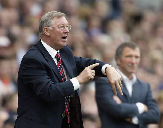 Article image:Phil Neville: Man Utd were 'favoured' by referees under Alex Ferguson