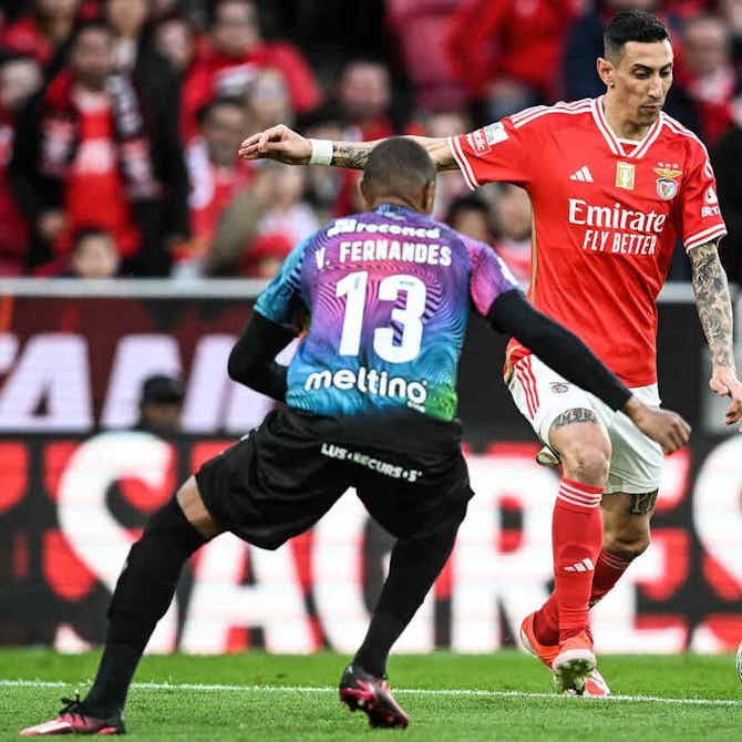 Imagem de visualização para Benfica perde três pênaltis, mas bate Chaves e assume liderança provisória