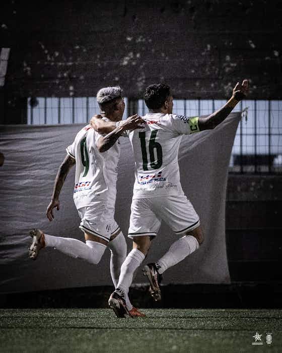 Imagen del artículo:Wanderers de atrás venció a La Luz con un soberbio gol de Albarracín