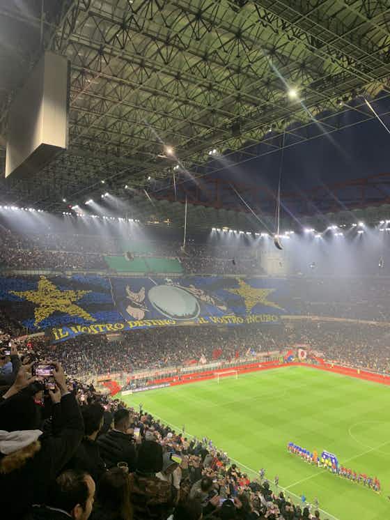 Immagine dell'articolo:Historic Derby della Madonnina Sees Inter Clinch 20th Serie A Title Against AC Milan