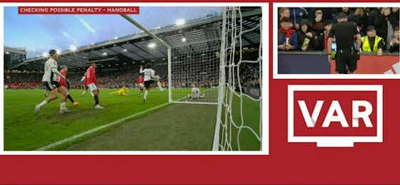 Imagen del artículo:📸 Mitrović, mani addosso all'arbitro! Il Fulham becca 3 🟥 in 40 secondi