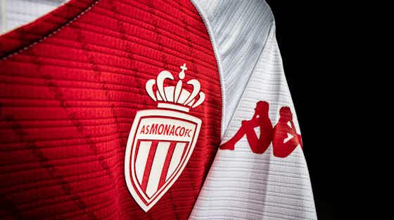 Image de l'article :L’AS Monaco présente sa nouvelle tenue domicile pour la saison 2022-2023