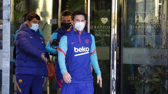 Article image:Lionel Messi partakes in full training session at La Cartuja