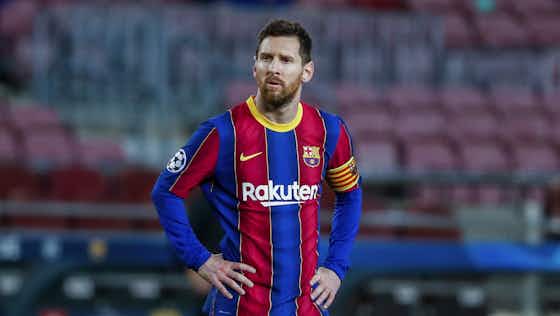 Imagem do artigo:Messi e +10: a escalação de jogadores que encerram seus contratos no meio do ano