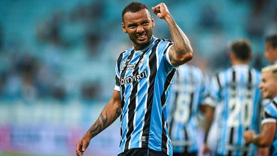 Imagem do artigo:Falta de gols não é o único motivo que faz o Grêmio não querer renovar com JP Galvão