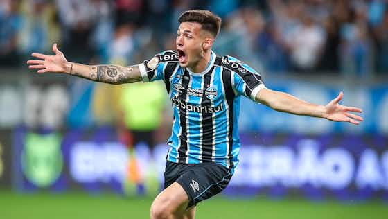 Imagem do artigo:Grêmio descarta pagar R$ 20 milhões e define saída de outro atacante após JP Galvão