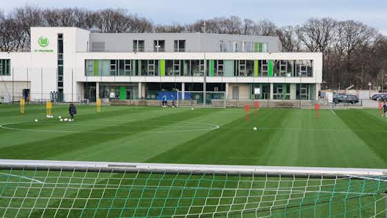 Artikelbild:Training in Wolfsburg: Hasenhüttl sieht das erst Mal alle Spieler