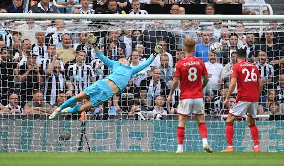 Article image:Nottingham Forest's bizarre corner routine v Newcastle goes viral