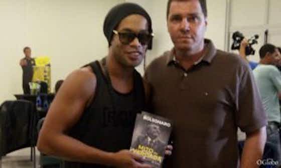 Article image:Ronaldinho set for disappointing move from left to right wing
