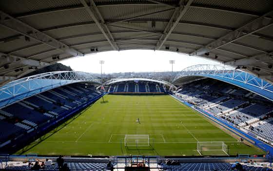 Article image:Huddersfield Town enter race for free agent midfielder