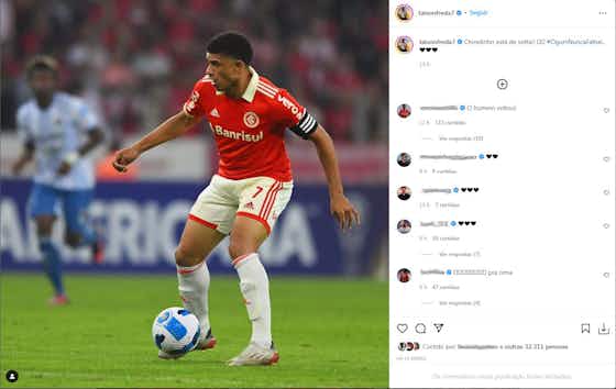 Imagem do artigo:Após retorno aos jogos do Inter, Taison ironiza em rede social: ‘Chinelinho está de volta’