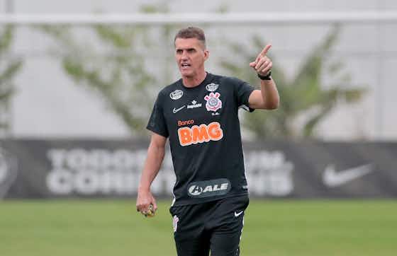 Imagem do artigo:De olho no líder: Corinthians faz primeiro treino para jogo de sábado