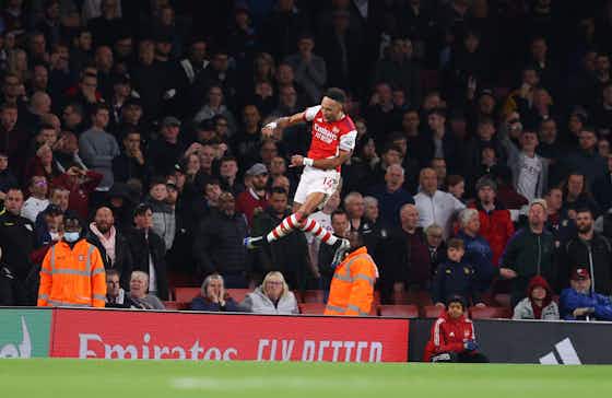 Imagem do artigo:Arsenal joga bem, vence Aston Villa e sobe na tabela do Inglês