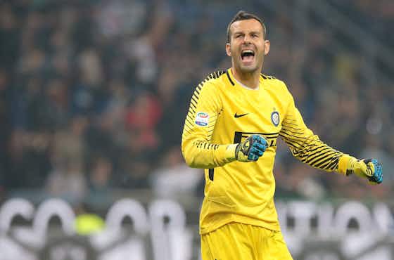 Imagem do artigo:Especialista em pênaltis, Samir Handanovic brilhou na Udinese e alcançou idolatria na Inter