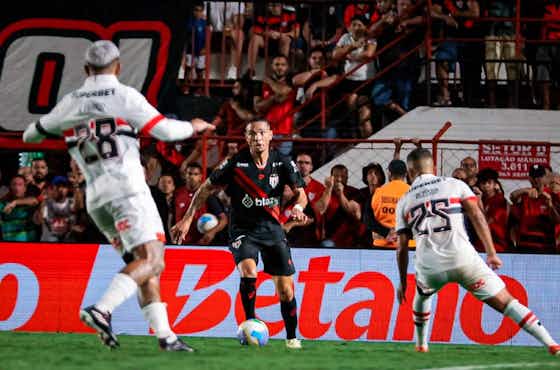 Imagem do artigo:São Paulo vence a primeira no Brasileirão: 3 a 0 no Atlético-GO