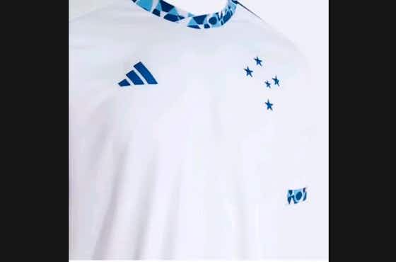 Imagem do artigo:Nova camisa branca do Cruzeiro ‘vaza’ na internet; veja imagens